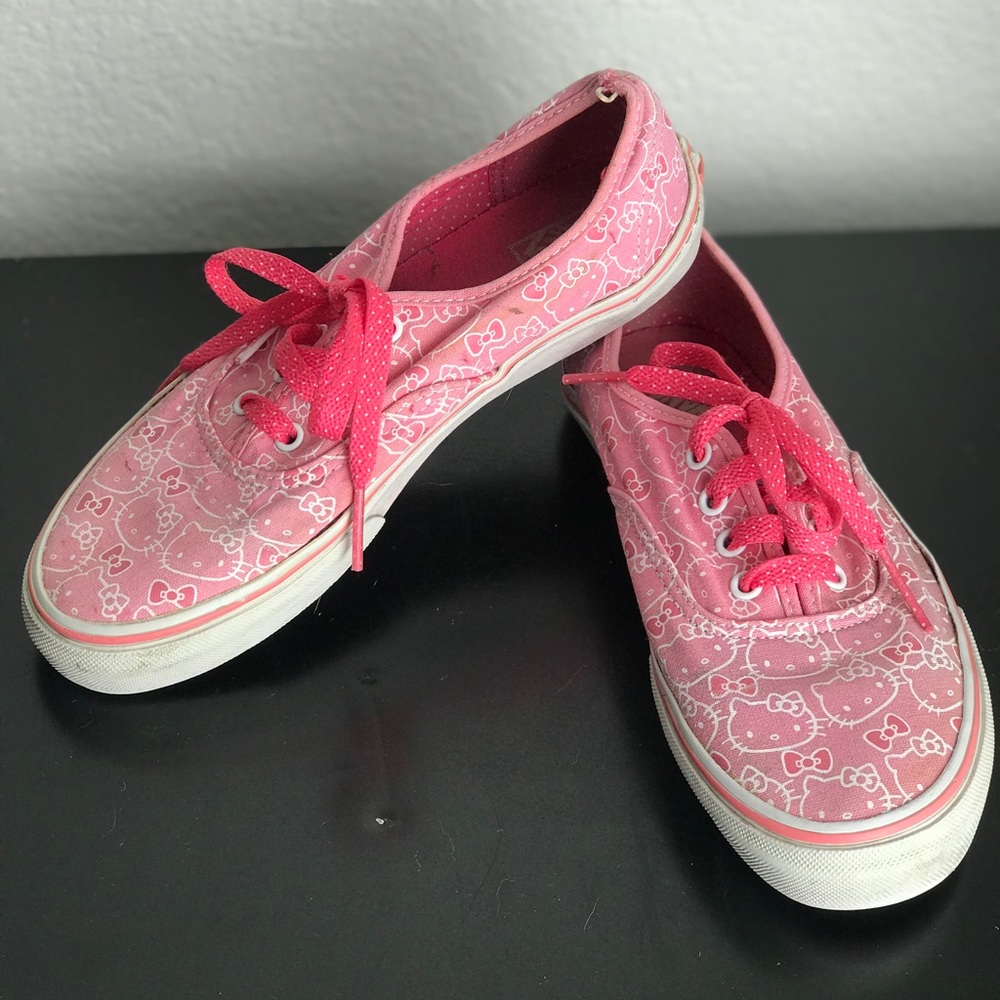 Hello Kitty Vans